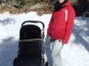 Fränzi und Jael auf dem Winterwanderweg Fränzi und Jael auf dem Winterwanderweg